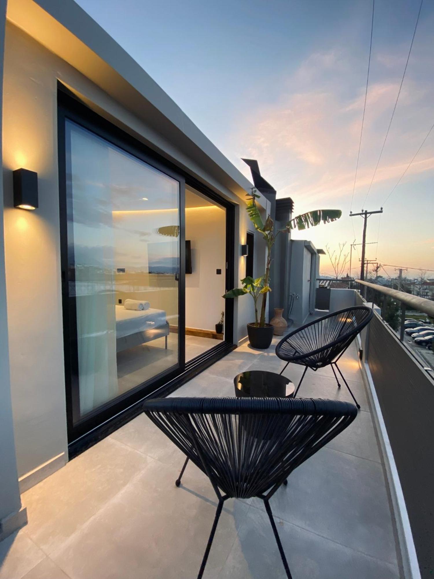 Apartmán Hyperion Penthouse Patras Exteriér fotografie