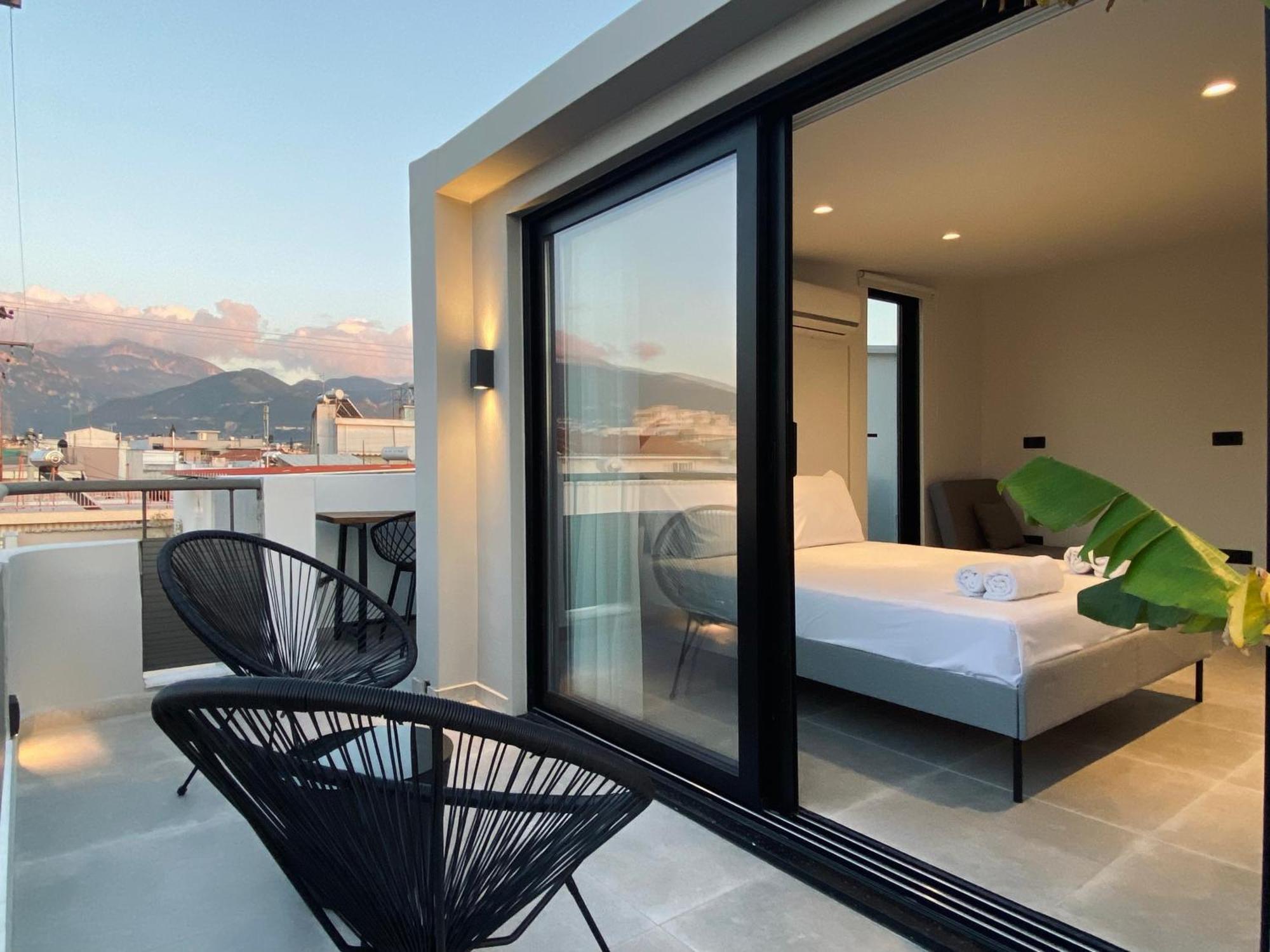 Apartmán Hyperion Penthouse Patras Exteriér fotografie